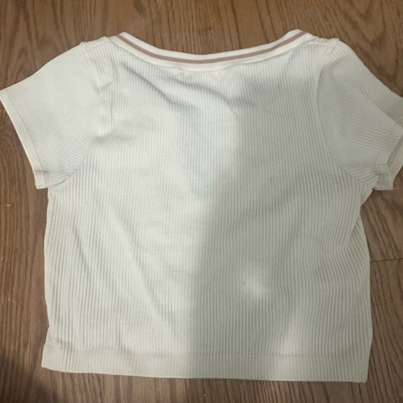 Top - Picture 2 of 2